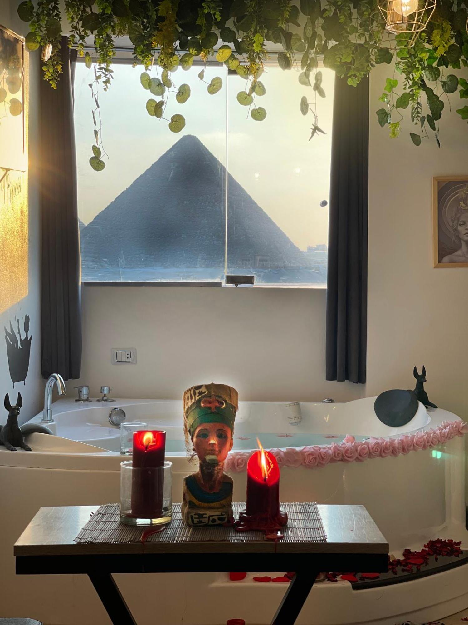 Pyramids Paradise Icon